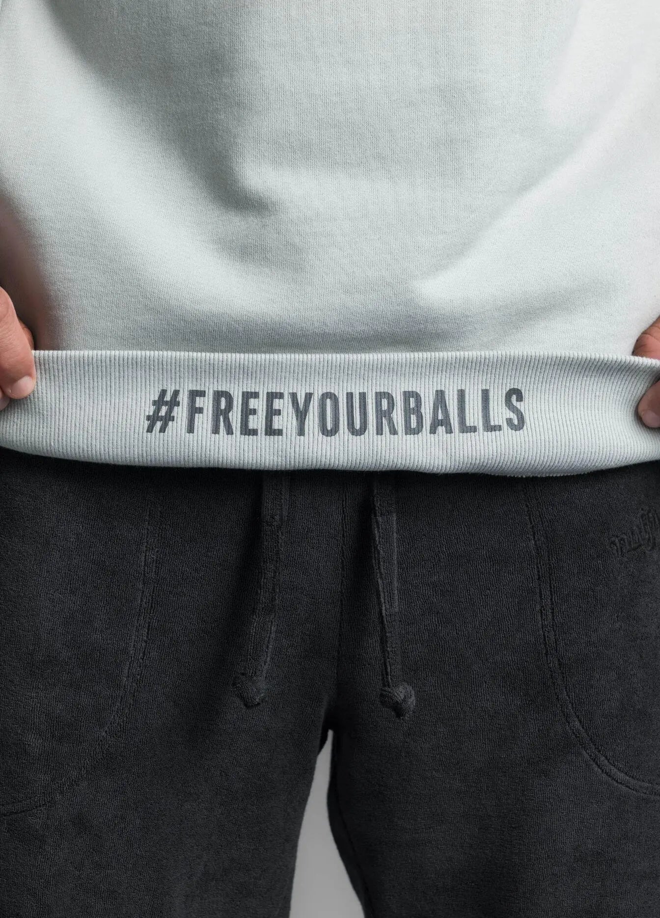 MIRAGE GREY SOLID HOODIE