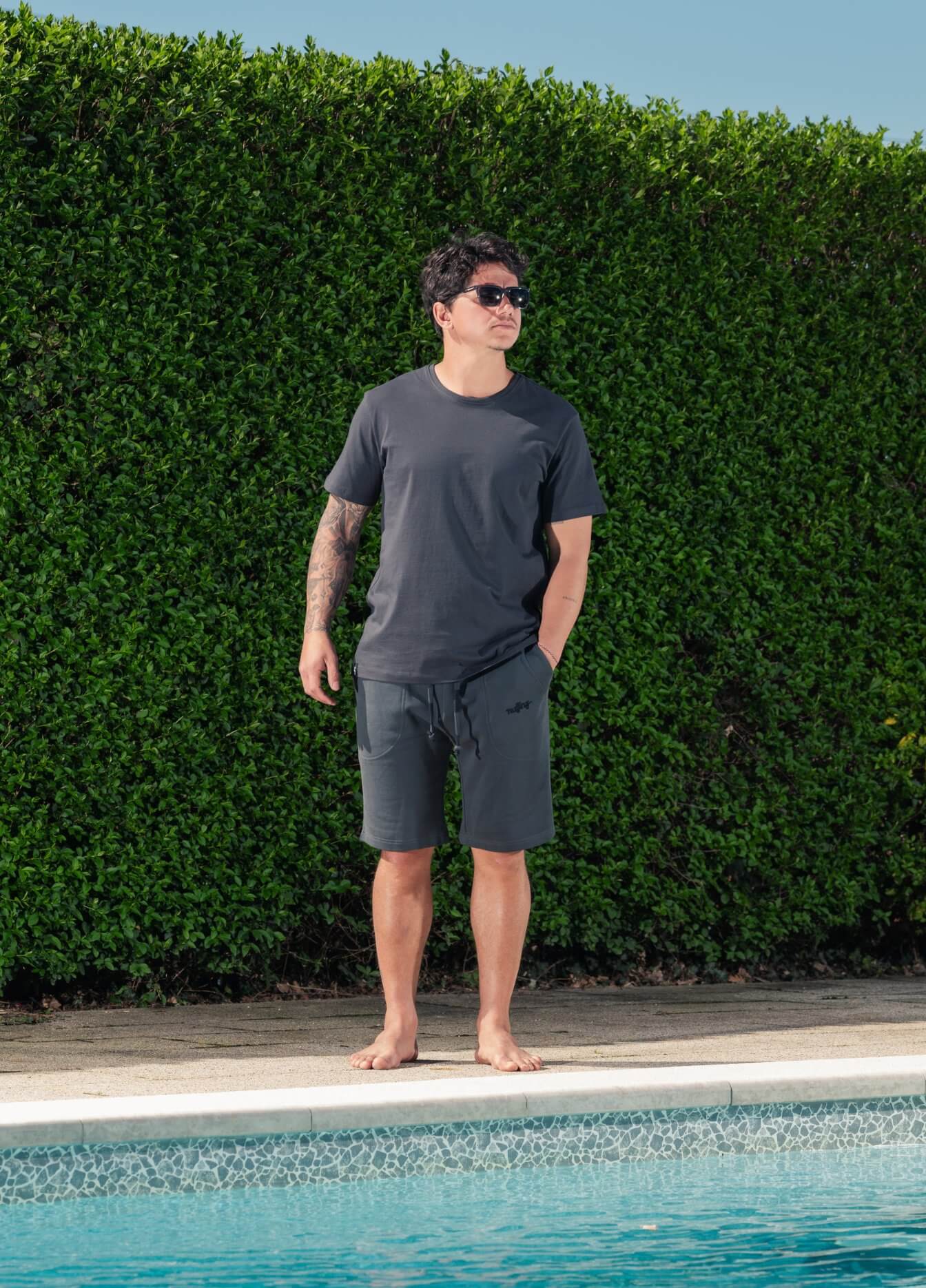 UNEXPLORED SOLID SHORTS